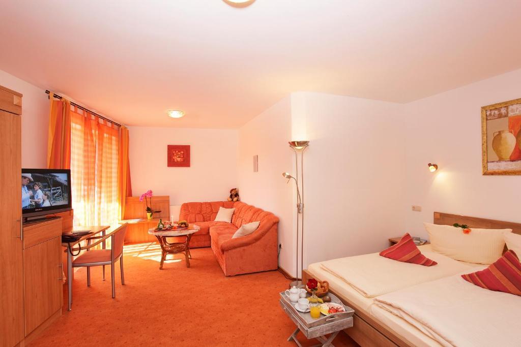 Land- Und Aktivhotel Altmuehlaue Bad Rodach Quarto foto