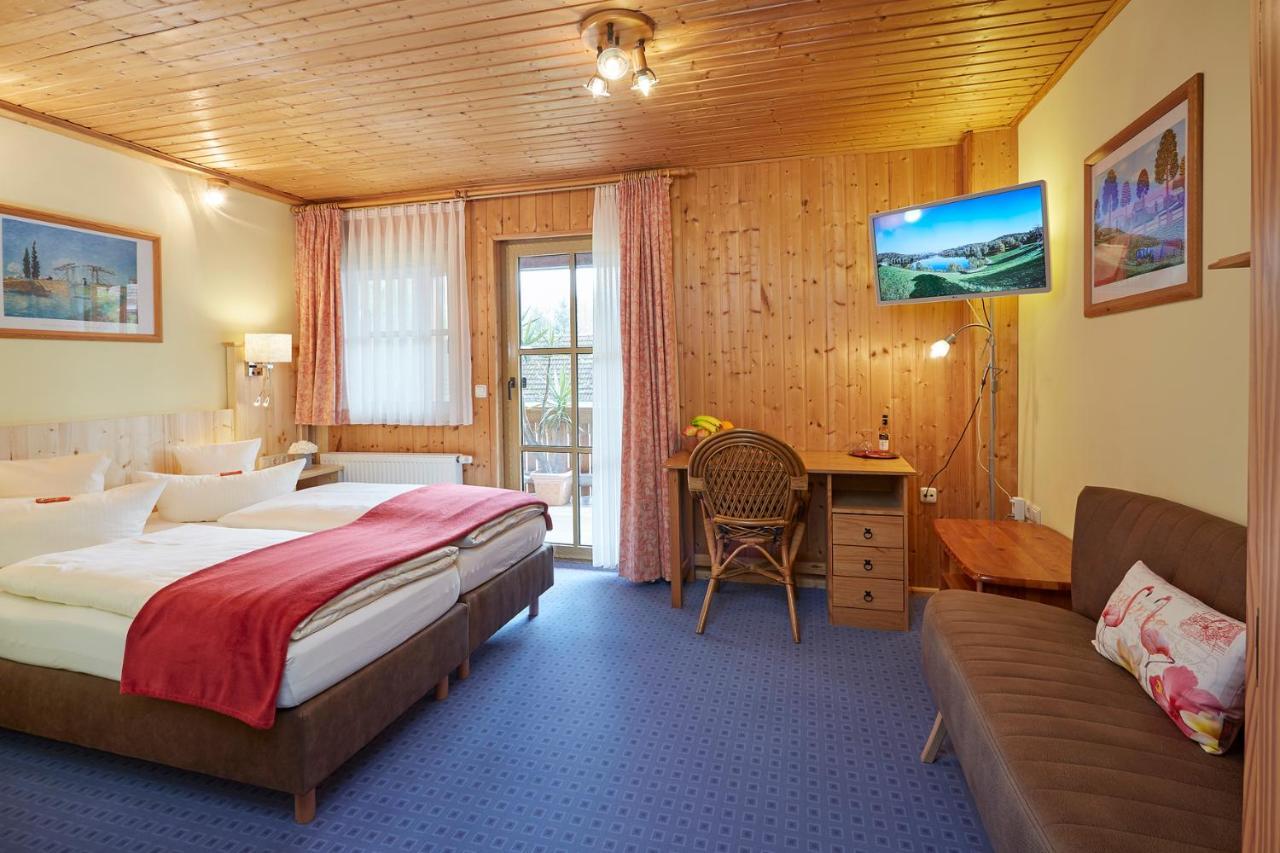 Land- Und Aktivhotel Altmuehlaue Bad Rodach Exterior foto